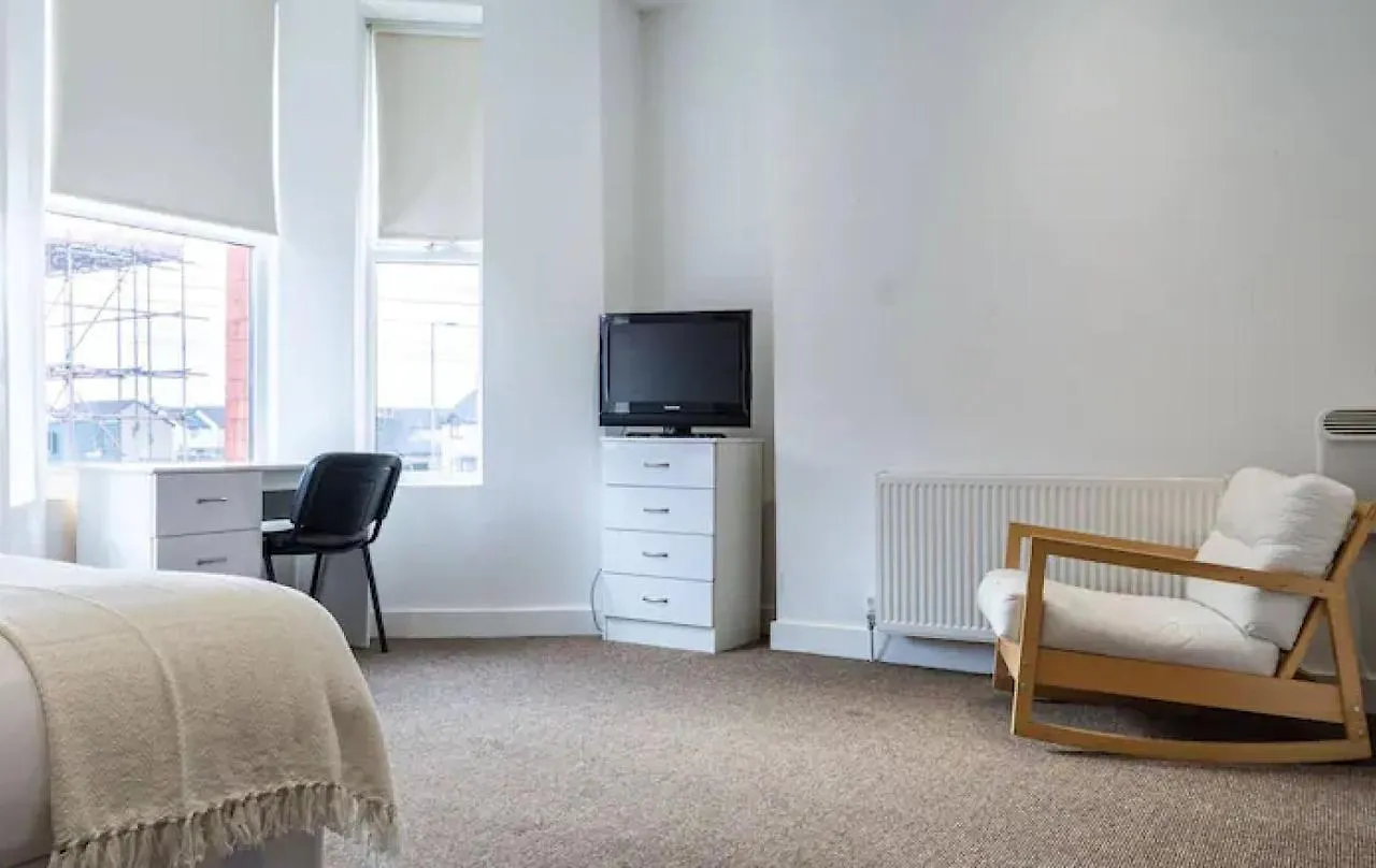 Kelvin Grove By Ustay Liverpool 0*,  United Kingdom